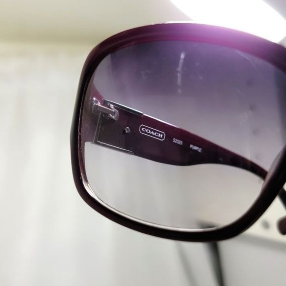 Coach Oversized Round Purple Sunglasses S2025 and Embossed Case - Picture 10 of 10